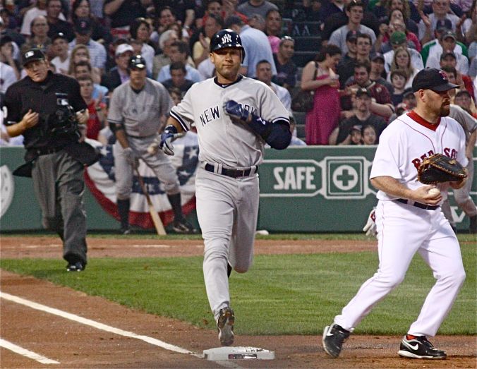 boston fenway red sox yankees game april 7 2010 derek jeter second base