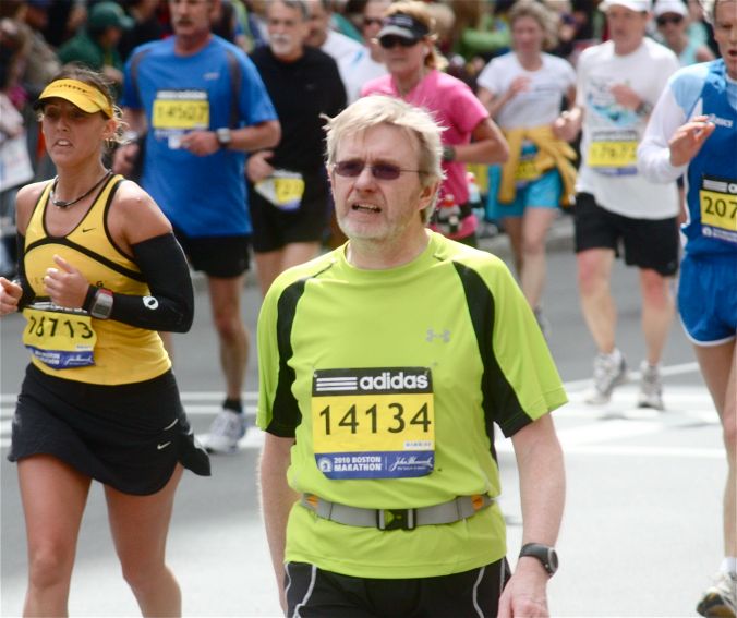 boston marathon april 19 2010 runner 16