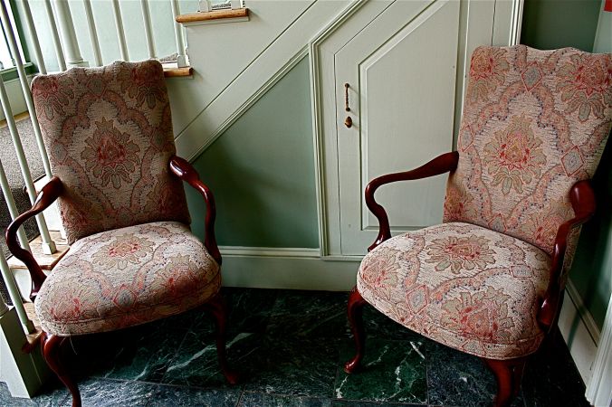 newburyport chairs interior 2