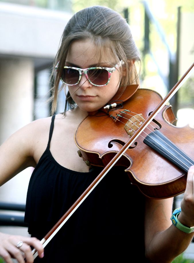 boston cambridge girl playing violin