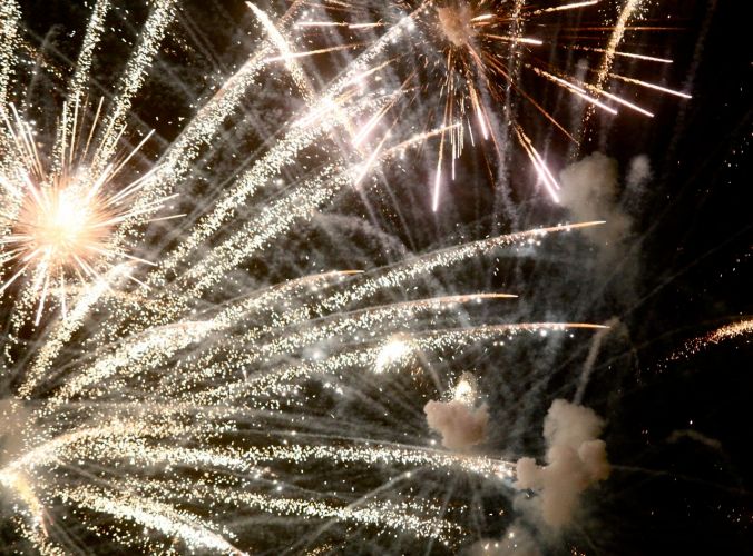 boston fireworks july 4 2010 big firework 5