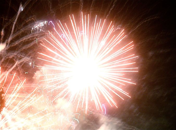 boston fireworks july 4 2010 big firework