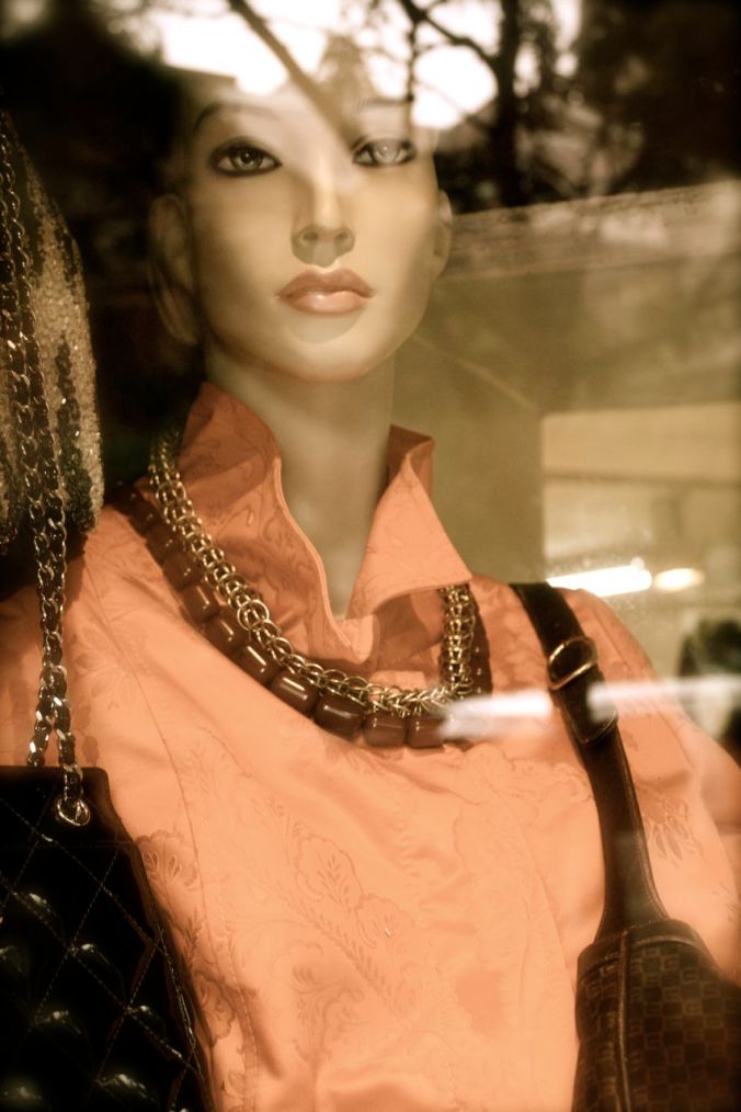 boston newbury street mannequin light