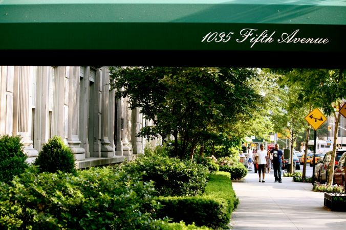 new york city 1035 fifth avenue outside