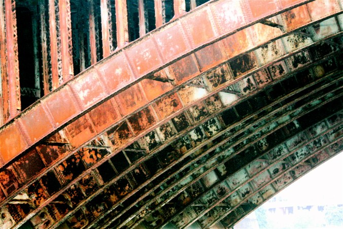 boston duck tour rusted bridge