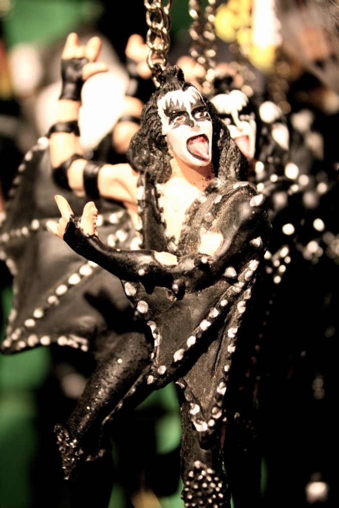 boston faneuil hall christmas ornament store 16