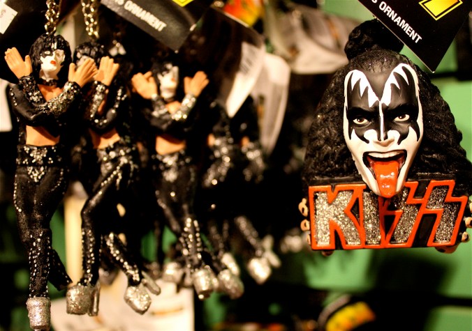 boston faneuil hall christmas ornament store 17