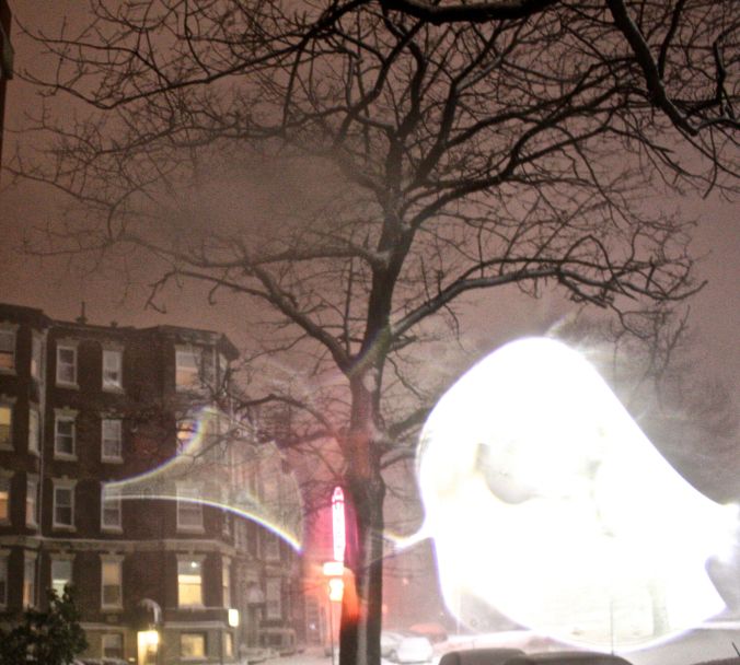 boston snow storm february 8 blizzard nemo light