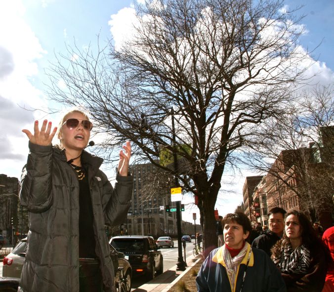 boston boston university tour guide commonwealth avenue
