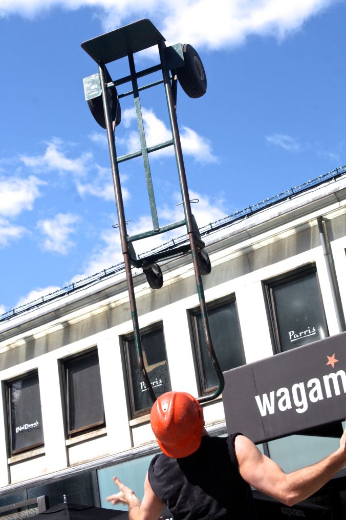 boston faneuil hall brett mccoy real mccoy comedy that works street performer 14