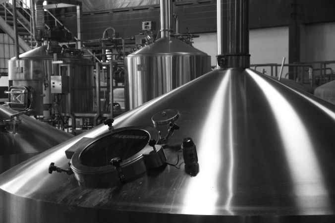 boston harpoon brewery brew tank 2