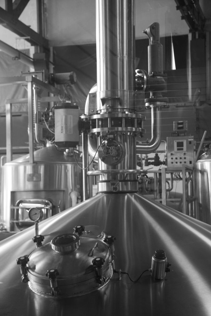 boston harpoon brewery brew tank 3