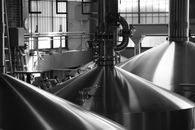 boston harpoon brewery brew tank