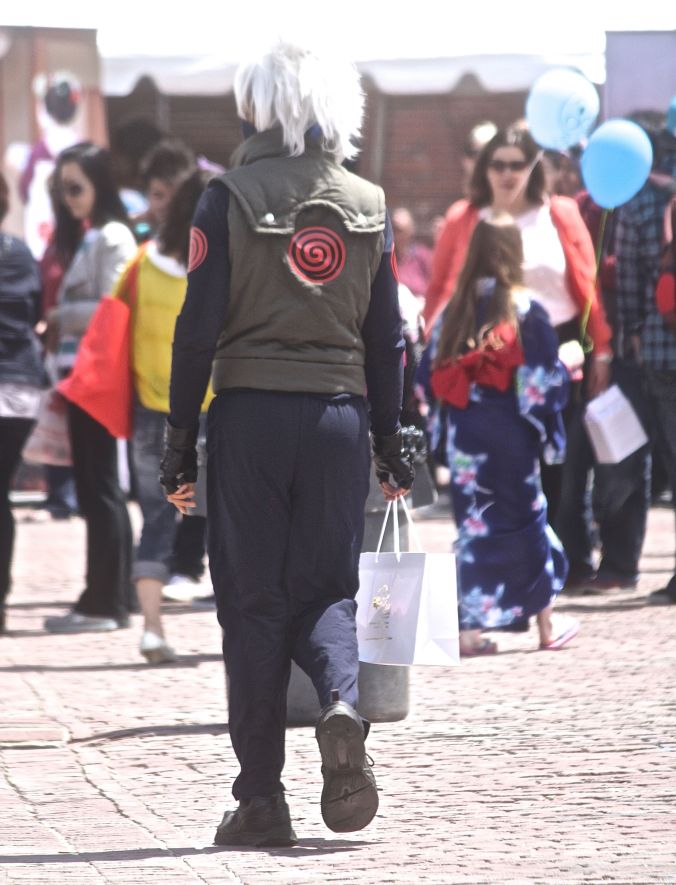 boston government center japanese festival may 19 2013 man with white wig