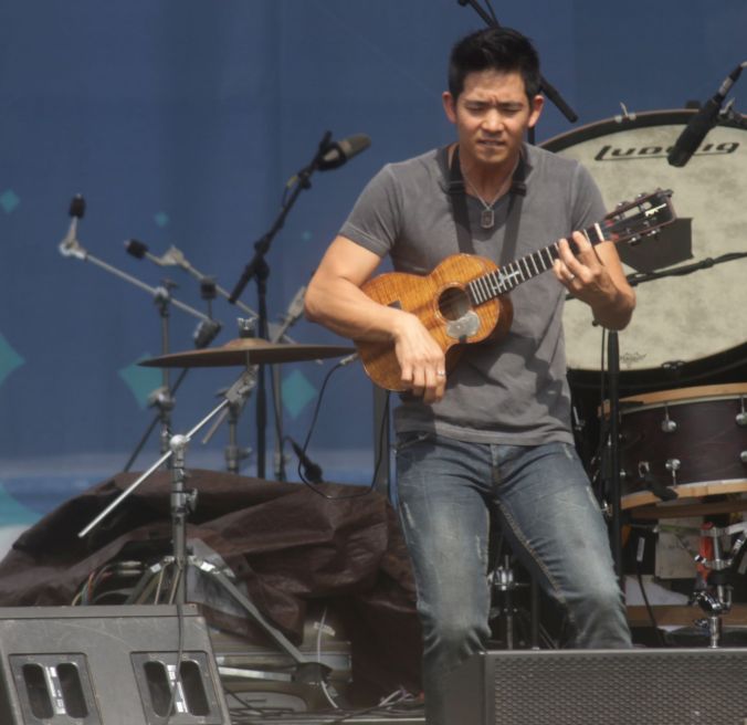 boston summer arts weekend Jake Shimabukuro 7