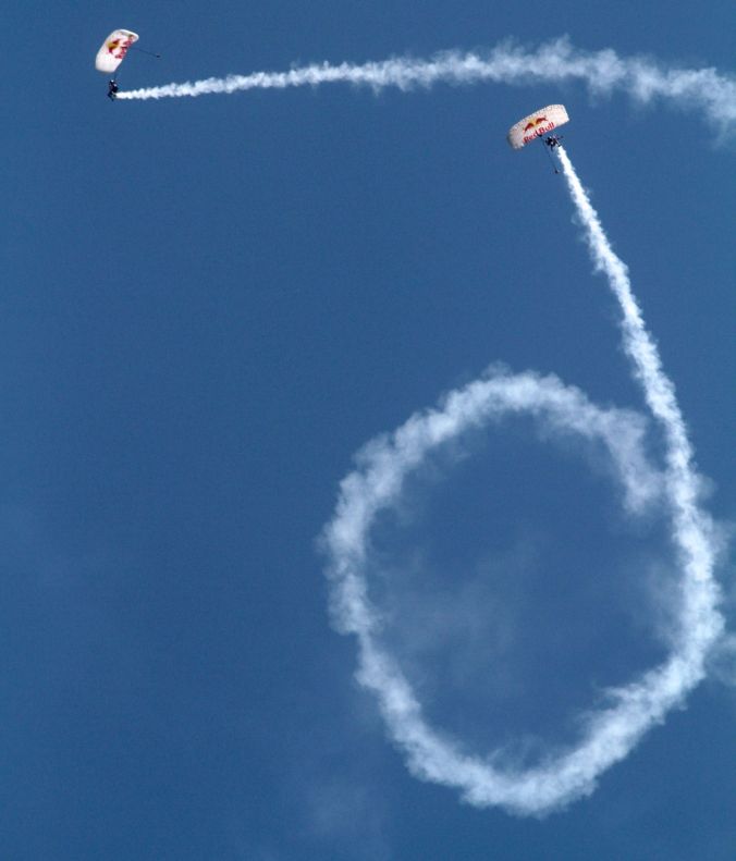 boston institute of contemporary art red bull diving competition august 25 2013 sky divers 5