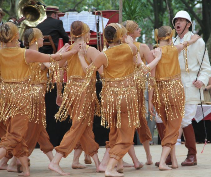 new york city governors island 20 jazz age party 2013 dreamland follies leading off man in safari outfit 2