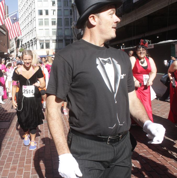 boston running with the bridesmaids 2013 23