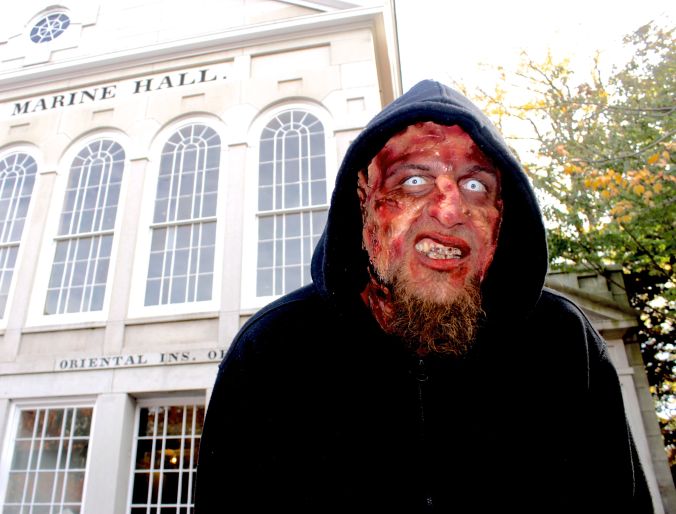 salem halloween 2013 red blood mask