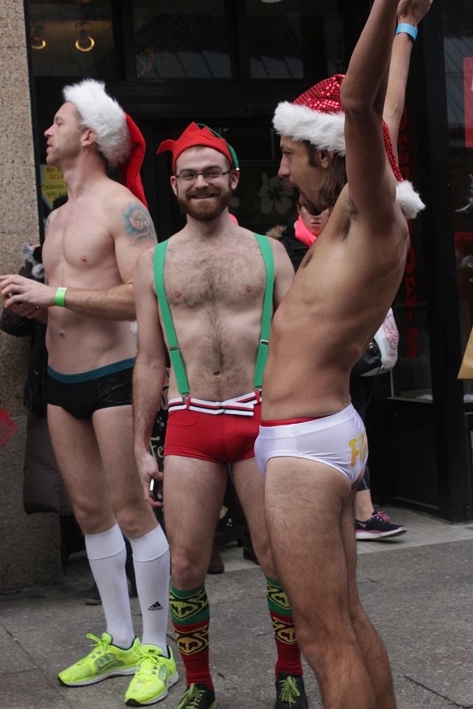 boston santa speedo run december 14 5
