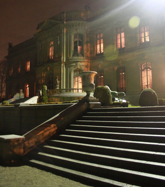 newport the elms garden night 1 house