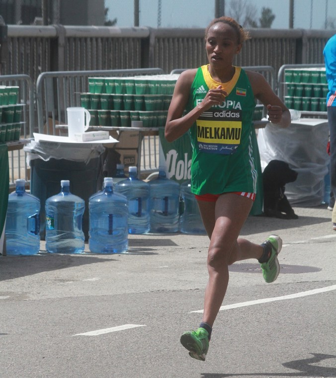 boston marathon april 21 beacon street elite runners meselech melkamu 2