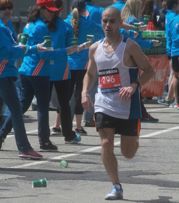 boston marathon april 21 beacon street elite runners number 296