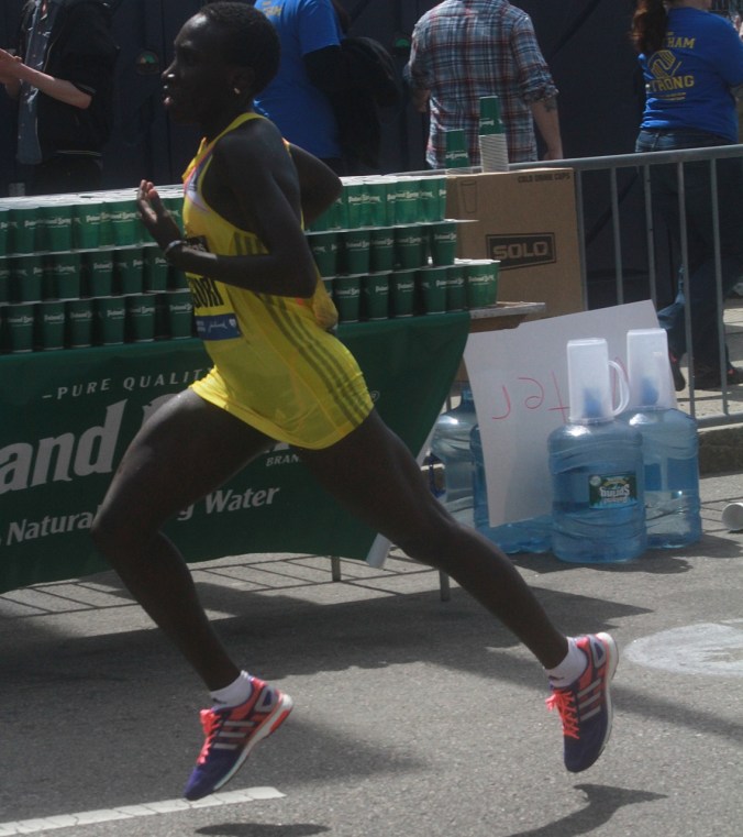 boston marathon april 21 beacon street elite runners philes ongori