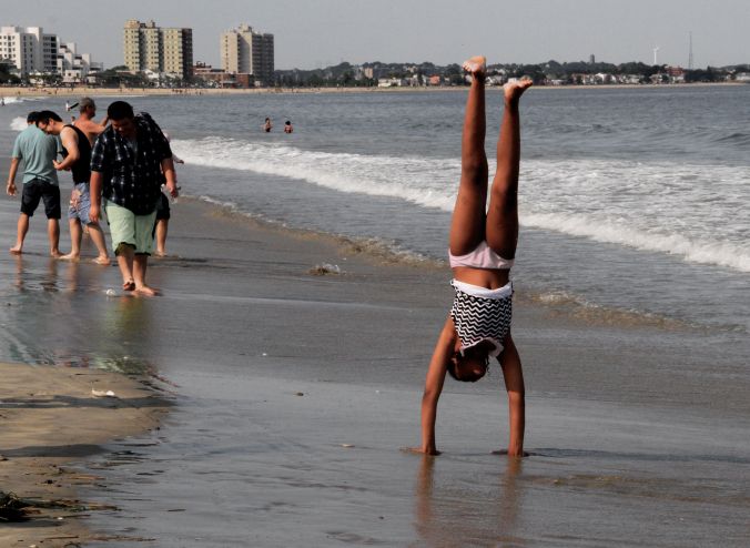boston revere beach sand sculpting festival july 18 2014 handstand