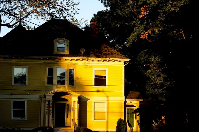 rhode island providence college hill yellow house light