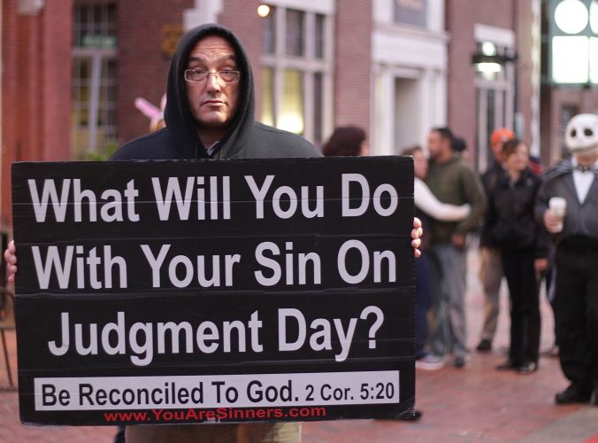 salem halloween october 31 2014 protester