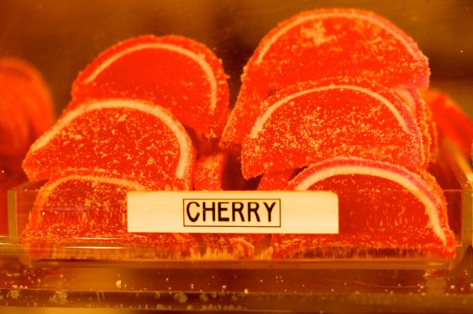 salem ye olde pepper candy shop jelly fruit slices cherry