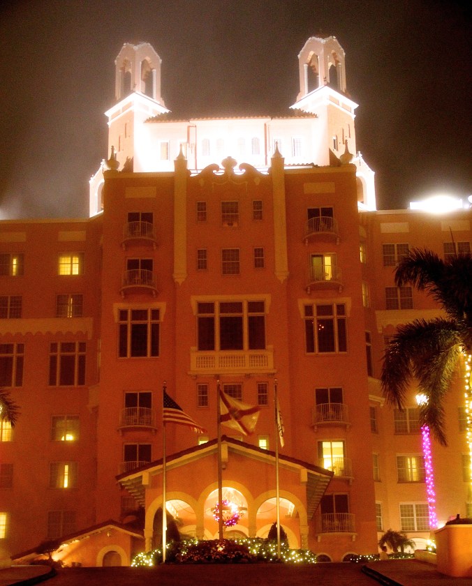 st pete beach Loews Don CeSar Hotel fog night 4