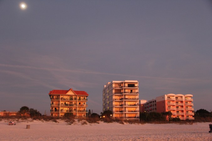 st pete's beach beach buildings