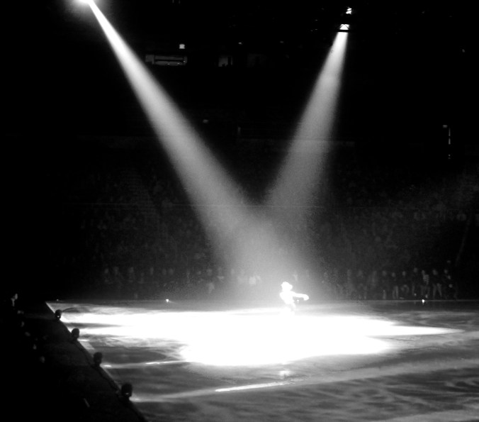 providence dunkin donuts center stars on ice march 14 2015 joannie rochette lights
