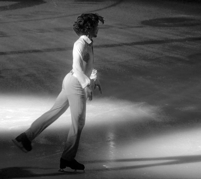 providence dunkin donuts center stars on ice march 14 2015 skater black white