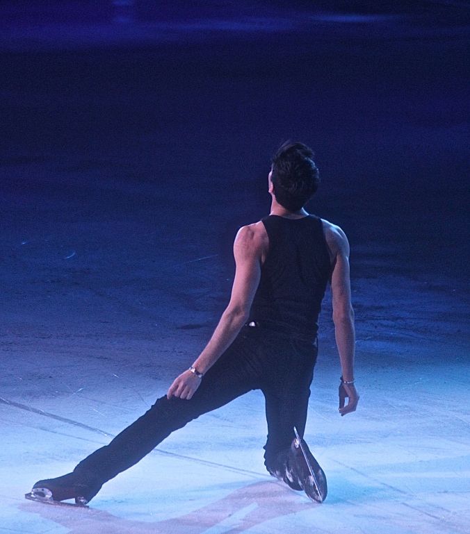 providence dunkin donuts center stars on ice march 14 evan lysacek 3