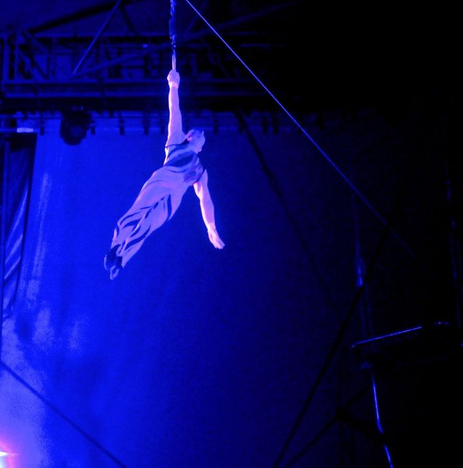 boston big apple circus performance april 29 2015 trapeze performer 11
