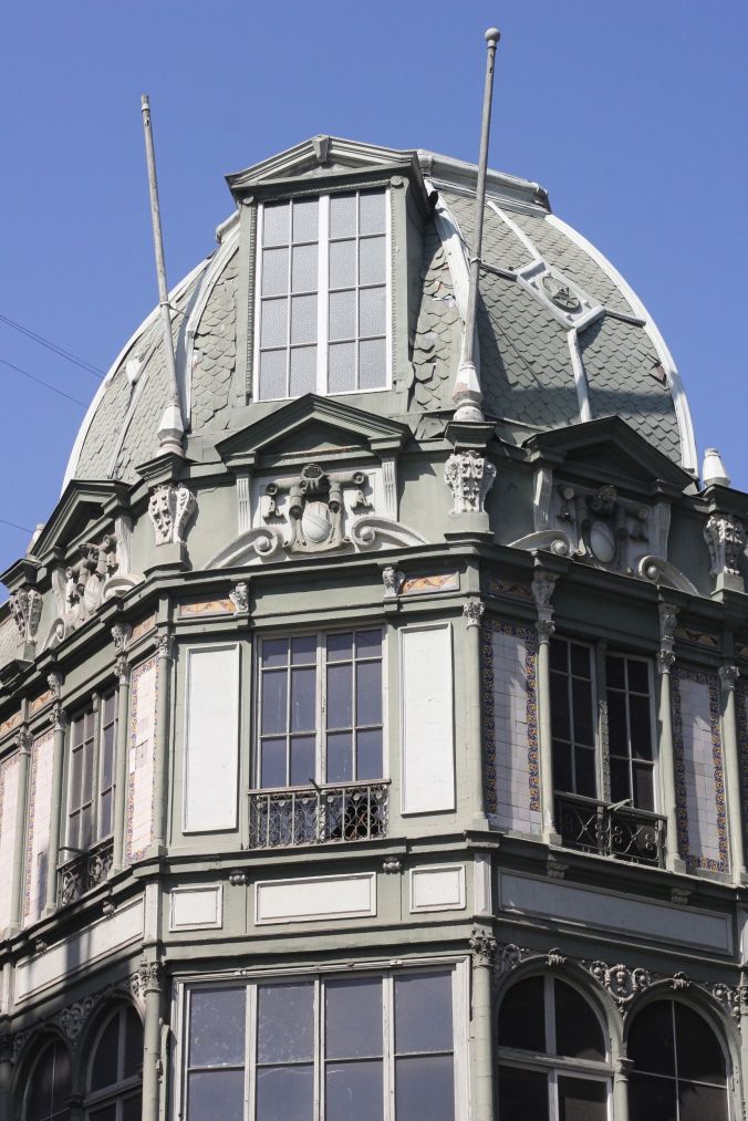 chile santiago plaza de armas building round roof