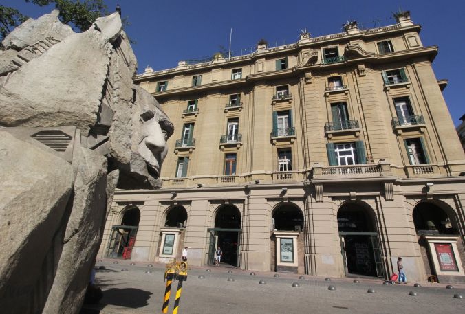 chile santiago plaza de armas face statue building
