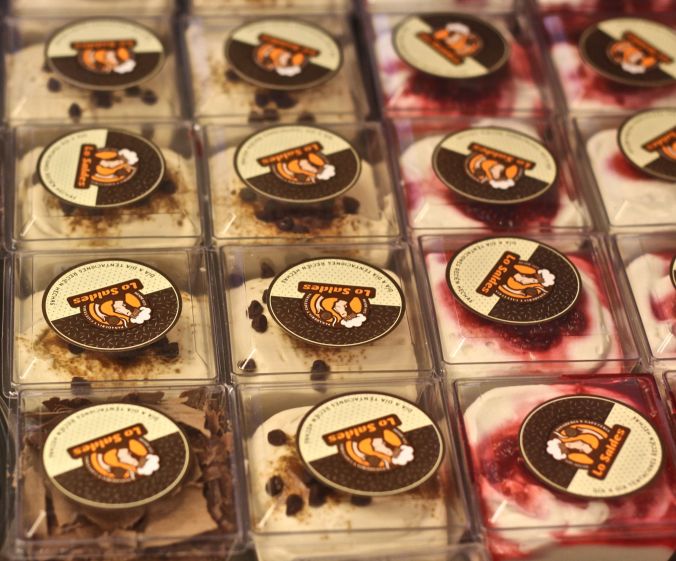 chile santiago supermarket desserts