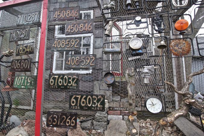 salem junk sculpture yard 5