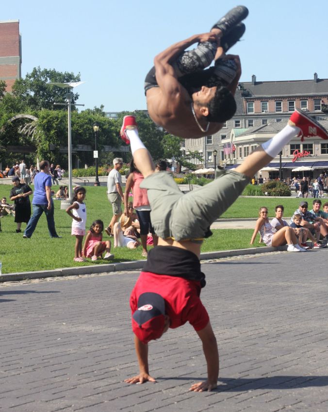 boston north end acrobats 4