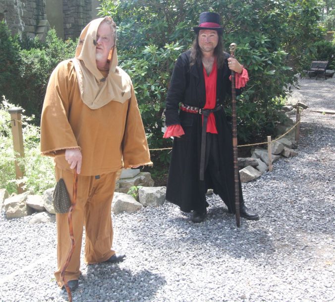 gloucester hammond castle exterior performers