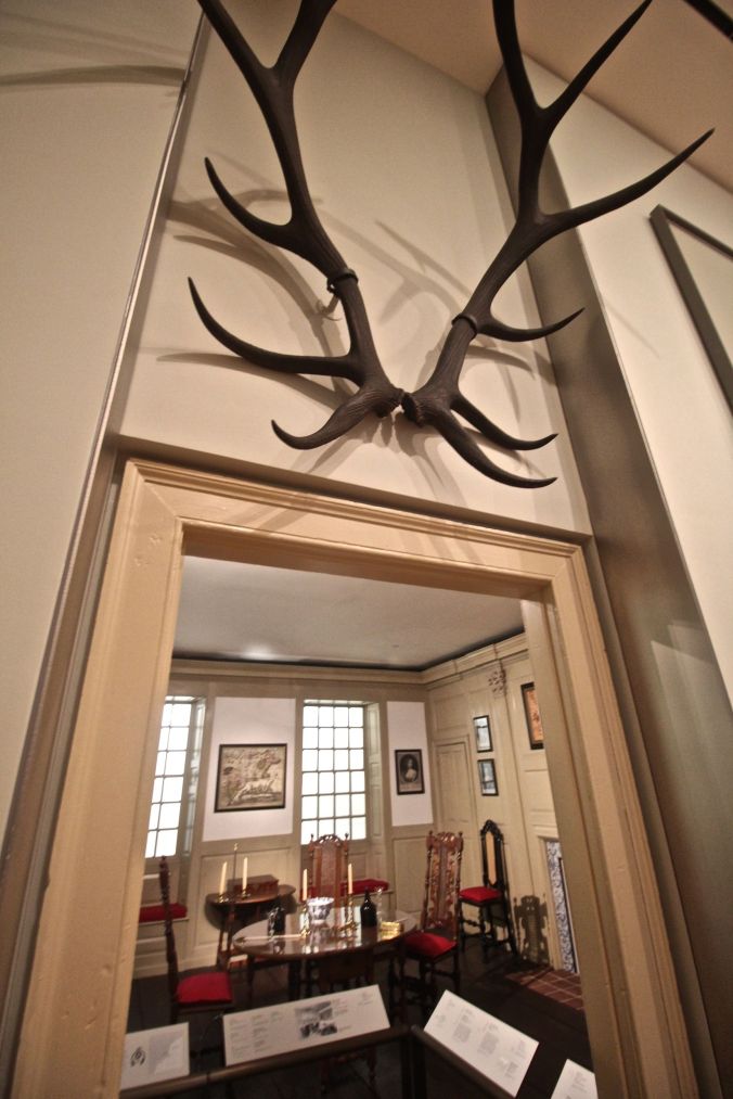 boston museum of fine arts entry into colonial house