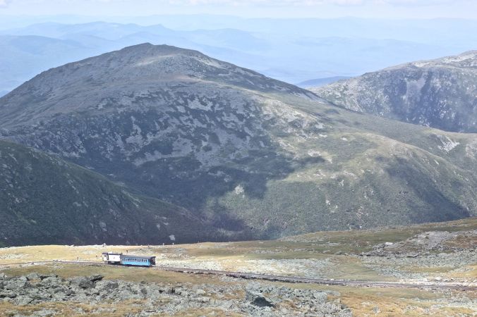 new hampshire presidential mountain range driving up mount washington 22 train