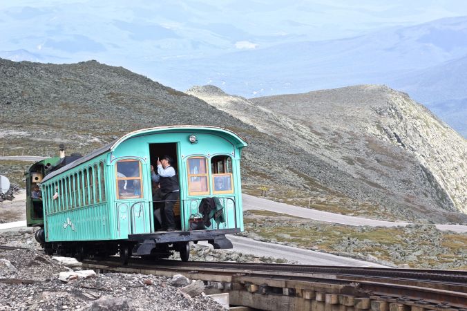 new hampshire presidential mountain range driving up mount washington 23 train