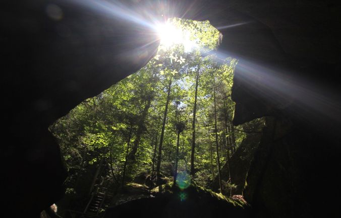 new hampshire woodstock white mountains lost river cave view 2