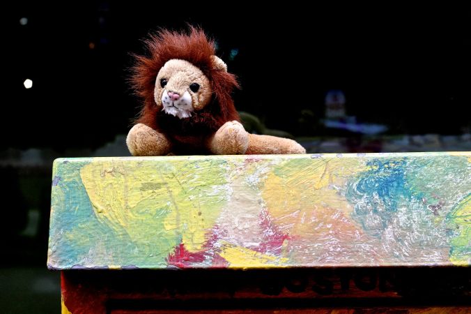 boston downtown lion