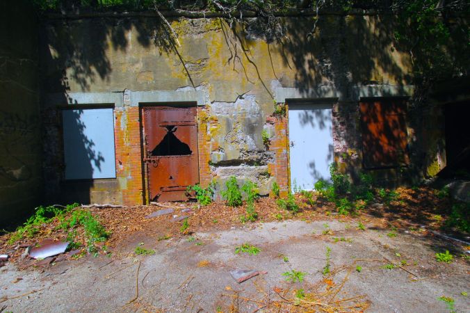 boston peddocks island doors